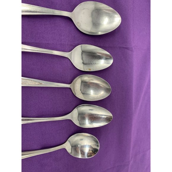 Random Lot of 5 Tablespoons Flatware Stainless - Picture 3 of 4